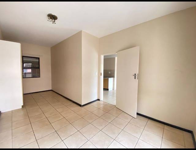 1 BEDROOM PROPERTY TO RENT IN MILPARK